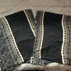 Lily White Tribal Border Print Kimono